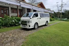 private-tour-van-sri-lanka3